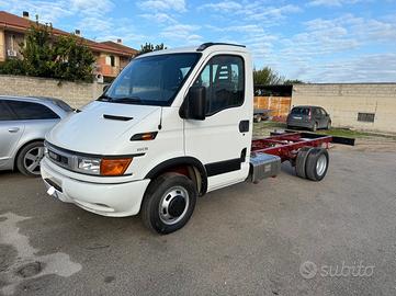 Iveco Daily 35c13 pat.B Aria condizionata p.3750