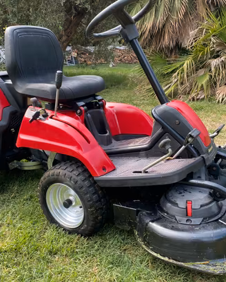 Trattorino tagliaerba raggio zero  husqvarna