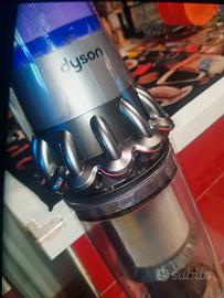 Dyson v11 usato con accessori no v10 v11 Outsize