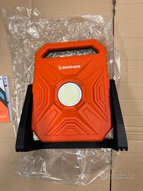 Lampada da lavoro Berner Flooder accu Lux 4000
