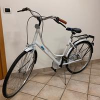 Bici  olanda 26” da donna seminuova
