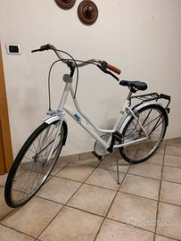 Bici  olanda 26” da donna seminuova