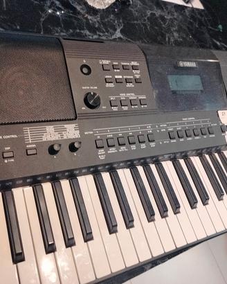 tastiera Yamaha per e453