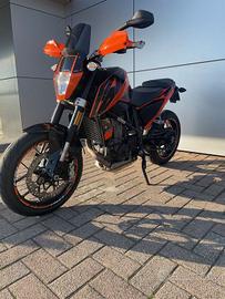 KTM 690 Duke