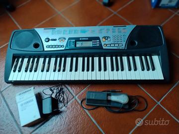 Pianola Yamaha PSR-175 completa con scatola 