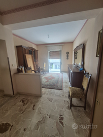 App.4 vani 115 mq. su via S.vigo