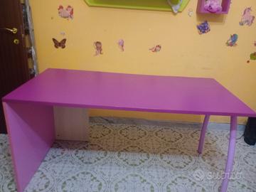 scrivania cameretta 