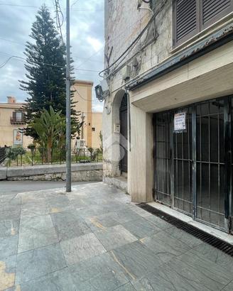 NEGOZIO A MONREALE