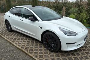 Tesla Model 3 Performance