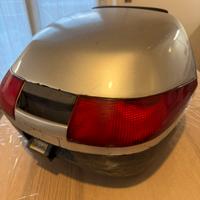 Bauletto portacaschi per scooter