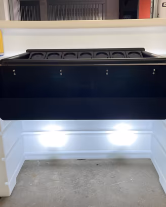 Bancone  cocktail bar da esterno.