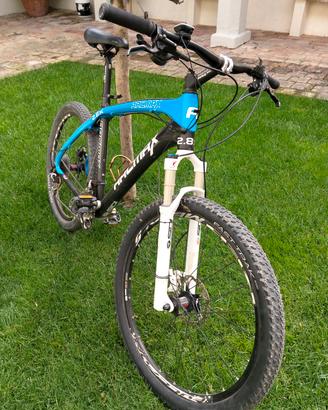   mountain-bike in carbonio Ruote 26