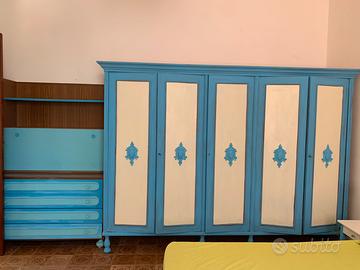 Armadio 5 ante in legno massello stile smeraldino