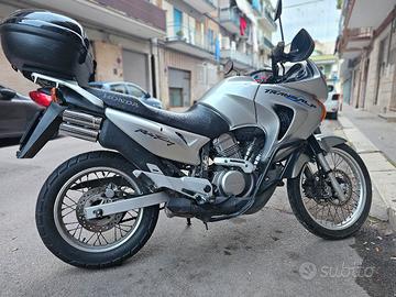 Transalp 650 V anno 2003.