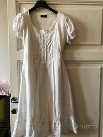 Abito bianco in puro lino