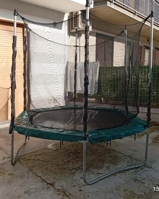 trampolino