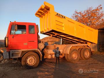 Autocarri RIBALTABILI TARGA GIALLA VARIE DISPOBILT