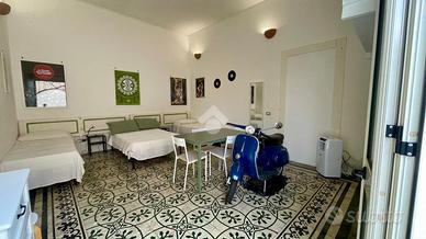 CASA INDIPENDENTE A UGENTO