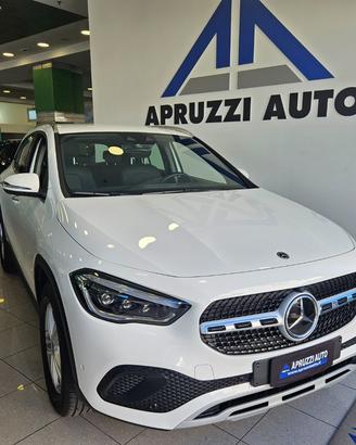 MERCEDES-BENZ GLA 200 d Automatic 4Matic Sport