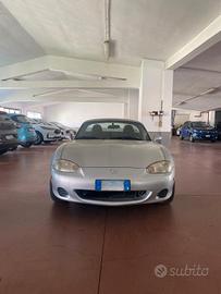 Mazda MX-5 1.6i 16V cat Mid