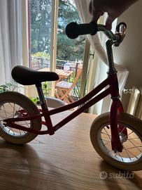 Equilibrio Bike Moonbug 12 " - Red - Bobbin