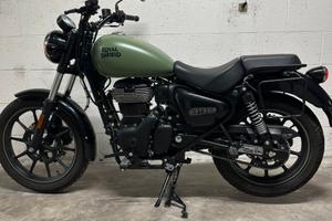 Royal Enfield Meteor Fireball Matt Green