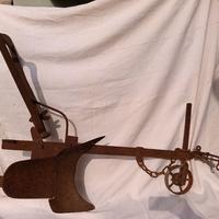 ANTICO ARATRO VOLTAORECCHIO TRAINO BUOI 