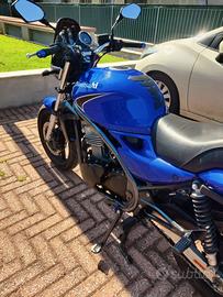 Kawasaki ER5