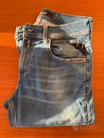2 Jeans Replay