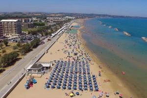 San Salvo Marina, Italia. Intero alloggio: alloggi