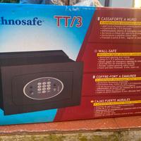 Cassaforte a muro Technosafe nuova