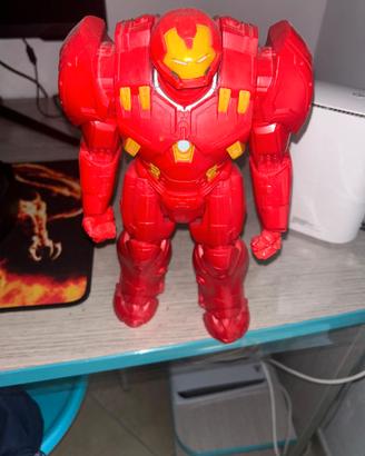 giocattolo di hulk buster della marvel
