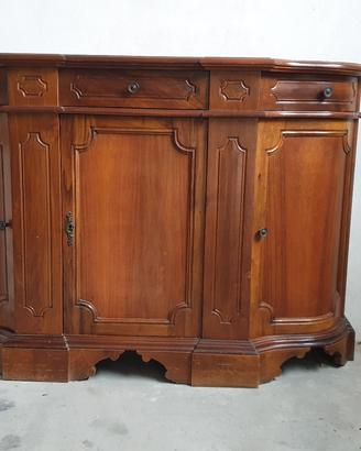 credenza in noce con piattaia