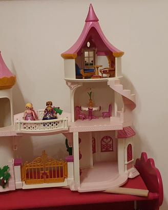 castello delle principesse e casa di Polly pocket