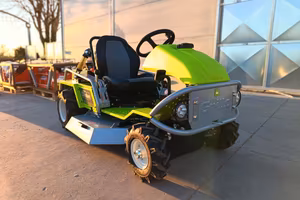 Trattorino trinciaerba Grillo Climber 9.22 S Novit