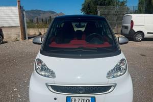 Smart ForTwo 1000 52 kW MHD coupé passion