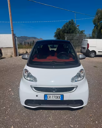 Smart ForTwo 1000 52 kW MHD coupé passion