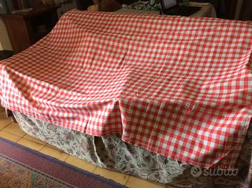 Tovaglia e  6 Canovacci 