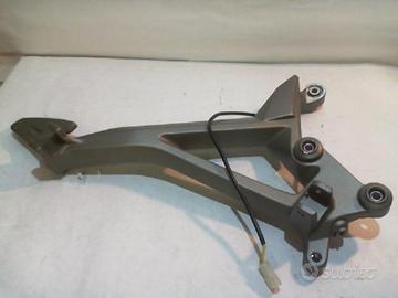 SUPPORTO PEDANA DX APRILIA SHIVER 854906