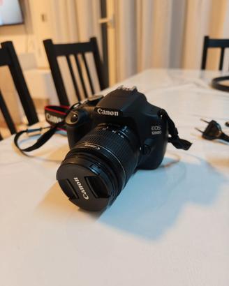 Canon EOS 1200D Reflex