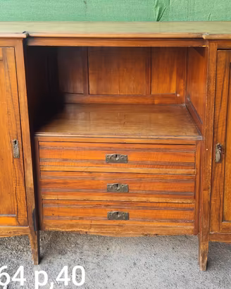 soggiorno e credenza