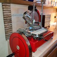 Affettatrice a volano Bizerba