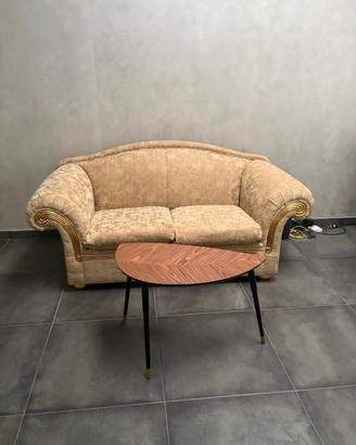 Divano antiquariato vintage