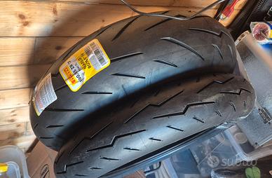 Gomme Pirelli Diablo Rosso IV nuov
