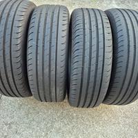 4 Gomme.  205  / 60 / R 16.  Estive 