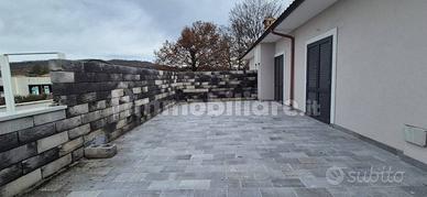Appartamento di 72 m² con 3 locali a Manziana