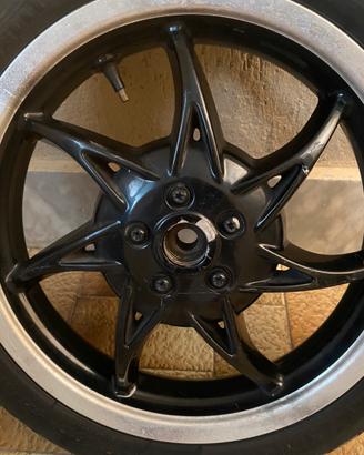 Ruota posteriore piaggio liberty s 125 2017