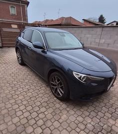 Alfa Romeo Stelvio 2.2 t Business Q4 210cv aut