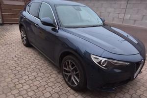 Alfa Romeo Stelvio 2.2 t Business Q4 210cv aut