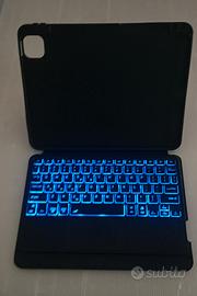 cover con tastiera magnetica x ipad 
retroillumina
